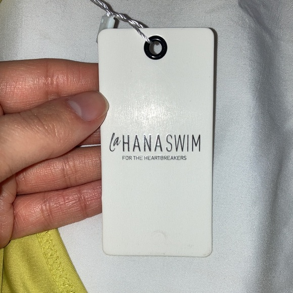 LaHana xl piper triangle bikini top in pine lime never worn adjustable - Picture 5 of 12